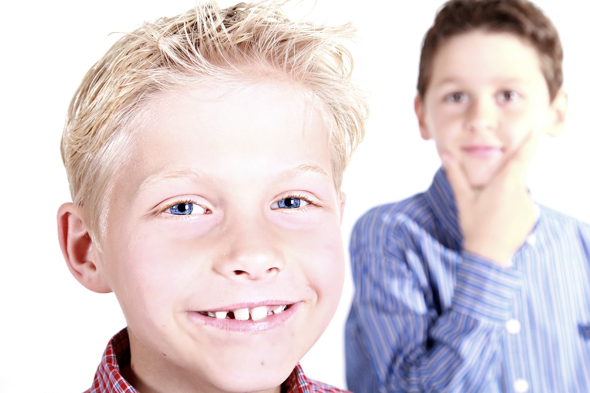 Niños trabajando la lecto-escritura en inglés